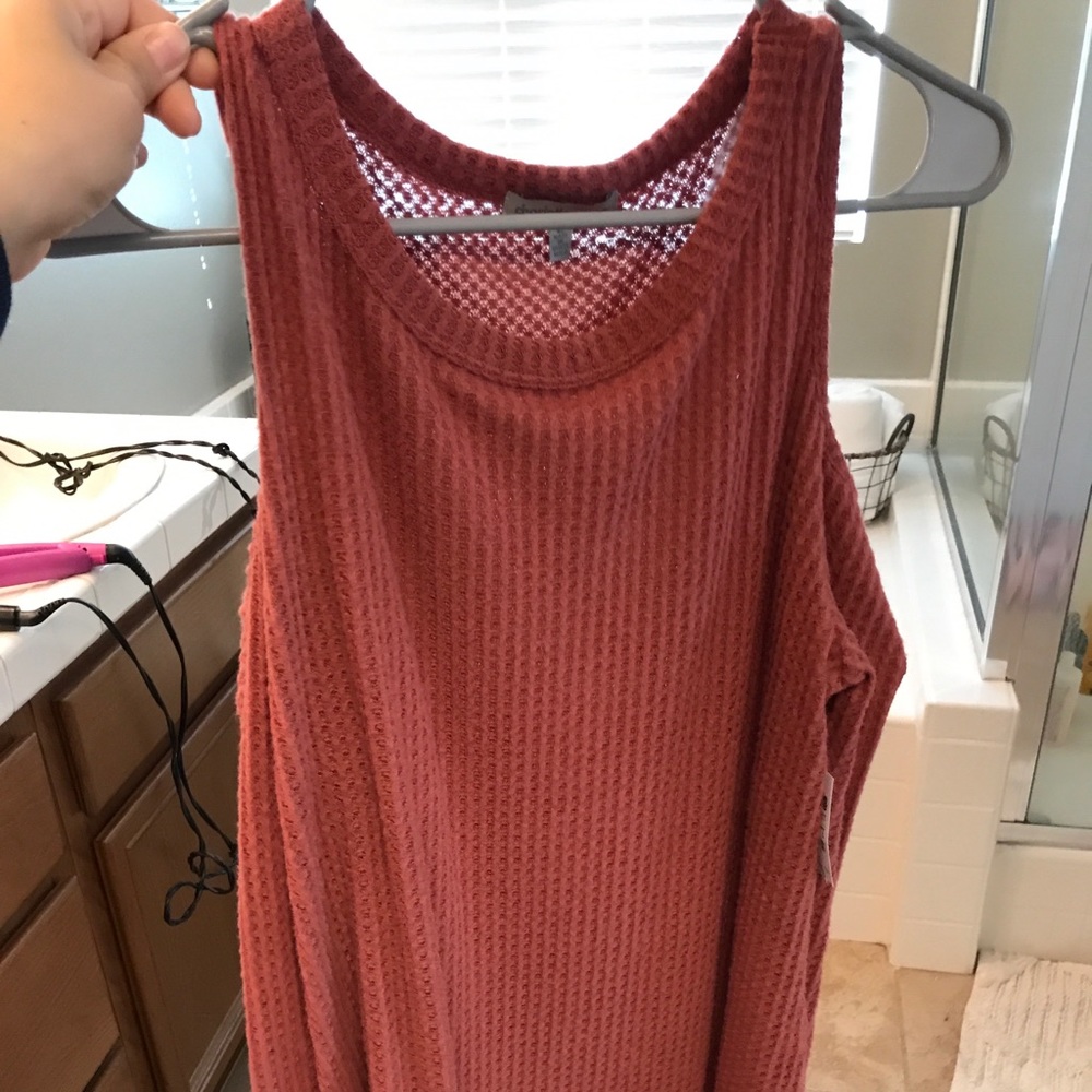 Waffle knit cold shoulder long sleeve top